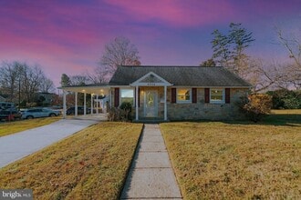 Building Photo - 6924 Kenfig Dr