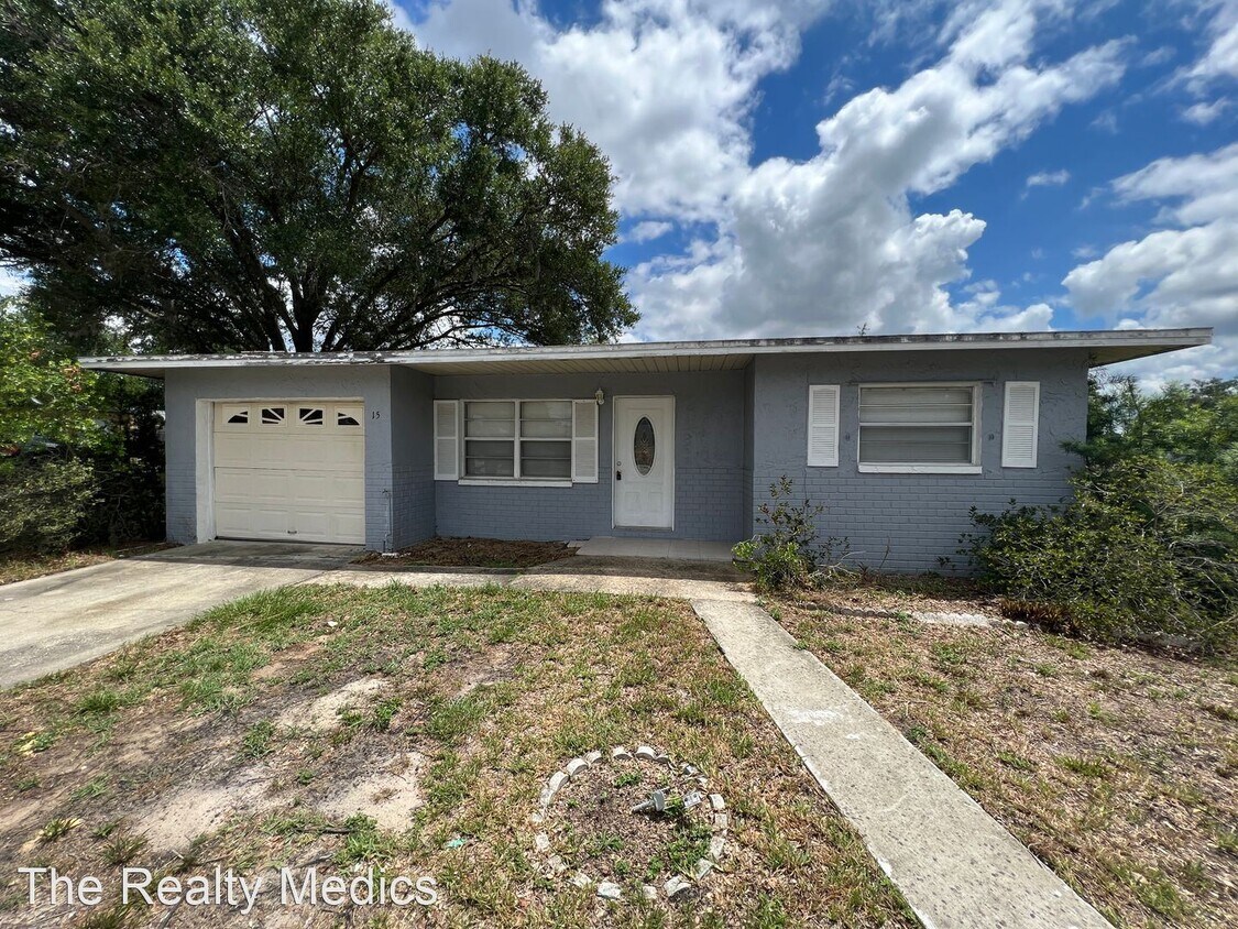Primary Photo - 3 br, 2 bath House - 15 Palm Ct