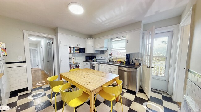 Foto del edificio - 279 Washington St