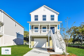 Building Photo - 2 Palmetto Breeze Cir