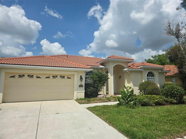 Building Photo - 5282 Far Oak Cir