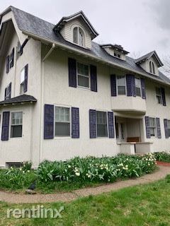 Primary Photo - 8 br, 4 bath House - 1705 Washtenaw Ave