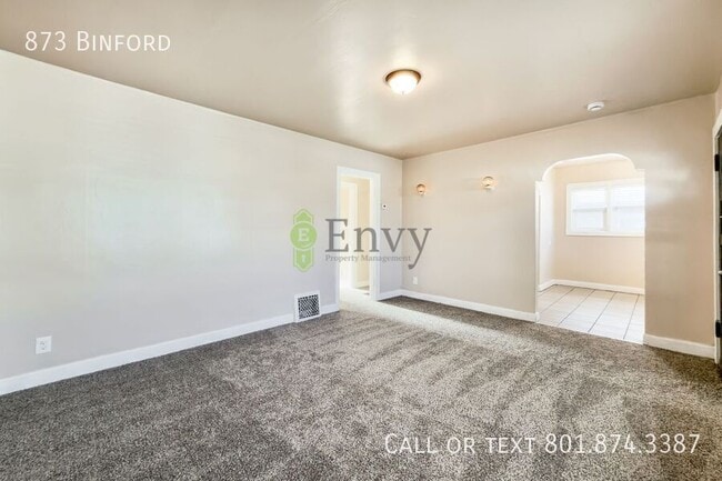 Building Photo - 873 Binford-