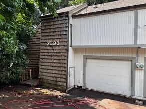 Building Photo - 2590 Jefferson St