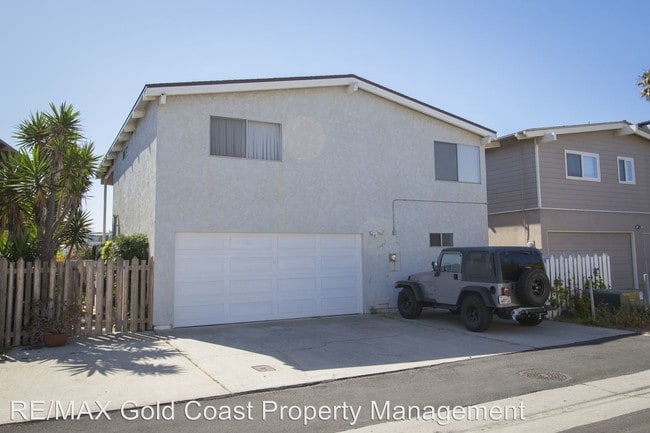 Building Photo - 3 br, 2.5 bath House - 1235 New Bedford Court