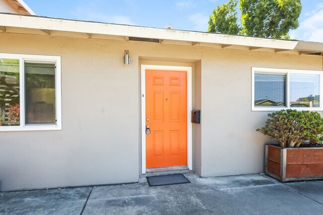 Foto del edificio - 6426-6428 Salem St
