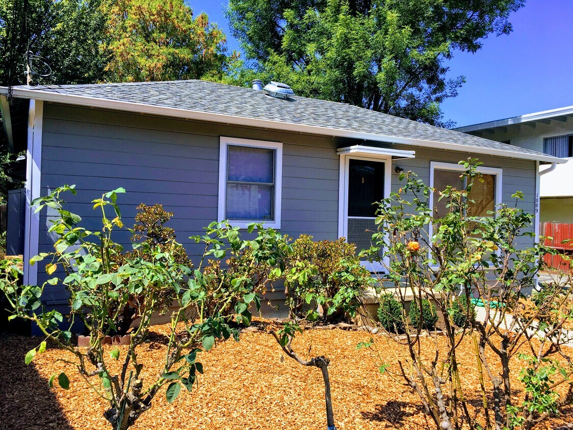 1009 Madera Ave, Menlo Park, CA 94025 House Rental in Menlo Park, CA