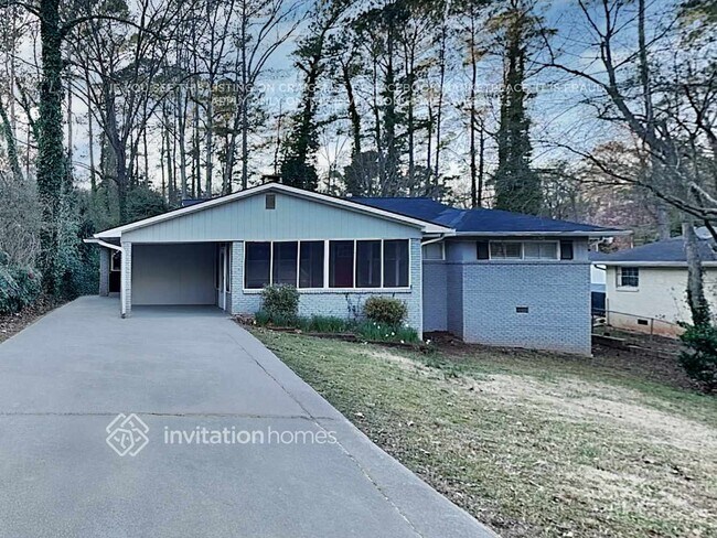 Building Photo - 1921 Cindy Dr