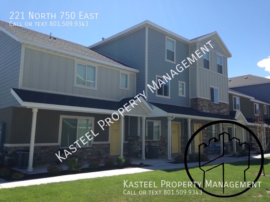 Foto principal - 221 N 750 E St