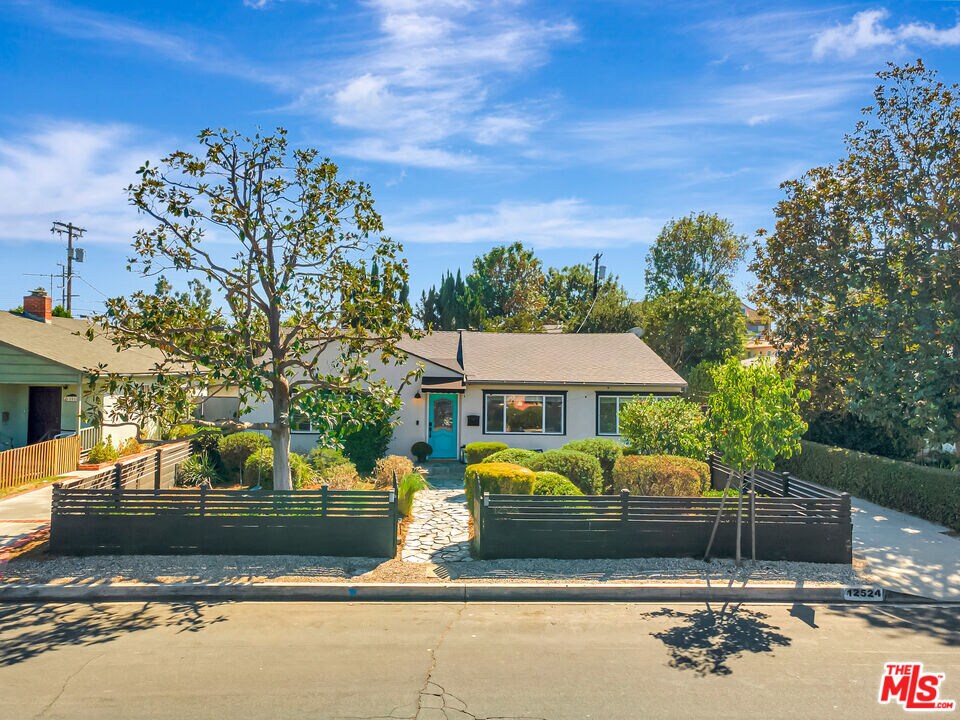 Foto principal - 12524 Martha St
