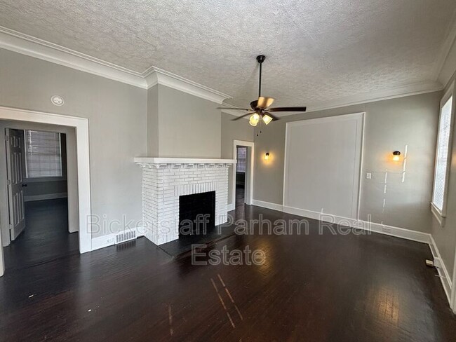 Foto del edificio - 1261 Cedar Ave