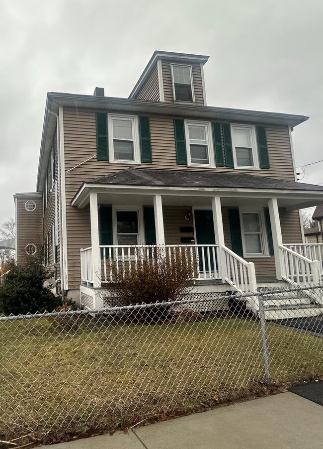 Building Photo - 161 Van Buren St