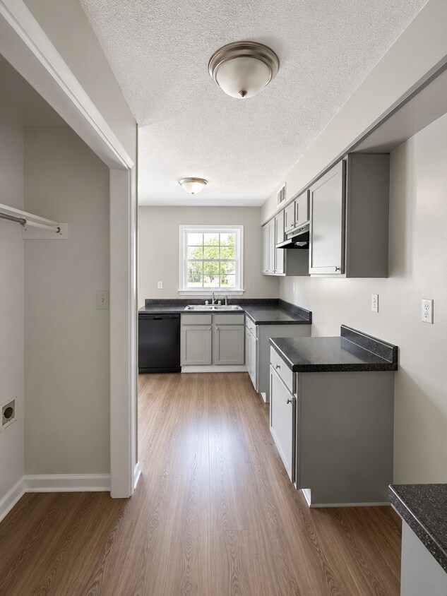 Building Photo - 3096 Claudette Rd