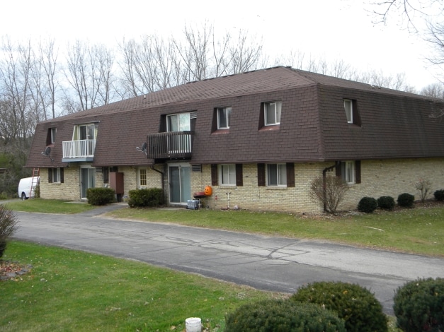 Primary Photo - 822-824 Weslyn Ct