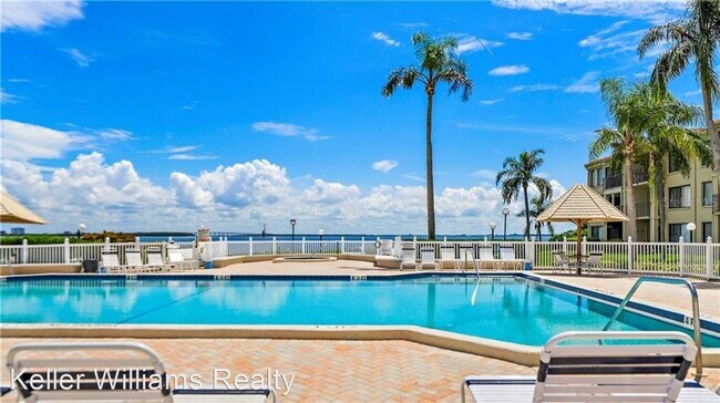 Foto del edificio - 1 br, 1 bath House - 6218 Palma Del Mar #307