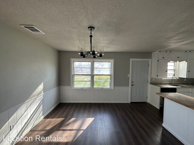 Foto del edificio - 3 br, 1 bath House - 1907 44th Street