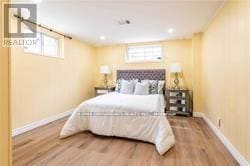 Building Photo - 6 Larkhall Ave