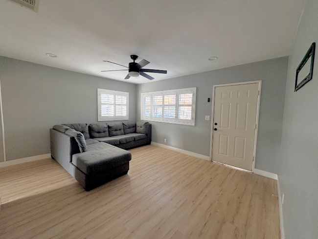 Building Photo - 8052 Fern Ave