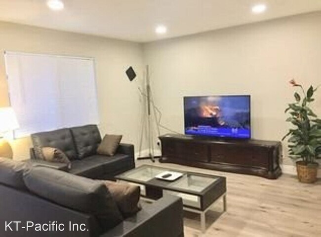 Foto del edificio - 1414 E Orange Grove Blvd