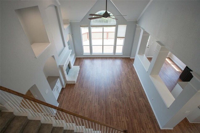 Building Photo - 6402 Hillside Terrace Dr
