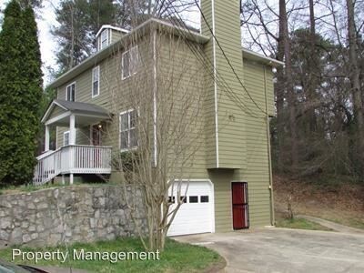 Building Photo - 6601 Crossing Creek Pt