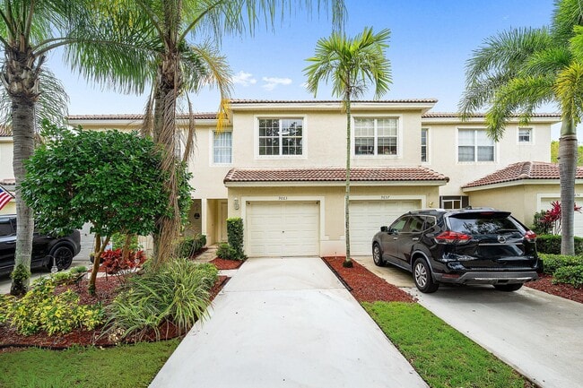 Building Photo - 9663 Lago Dr