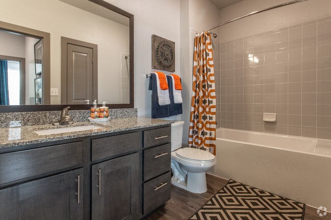 2 Br, Bathroom - Willowbend