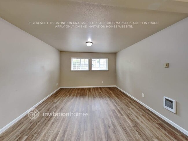 Building Photo - 20514 La Paloma Dr E