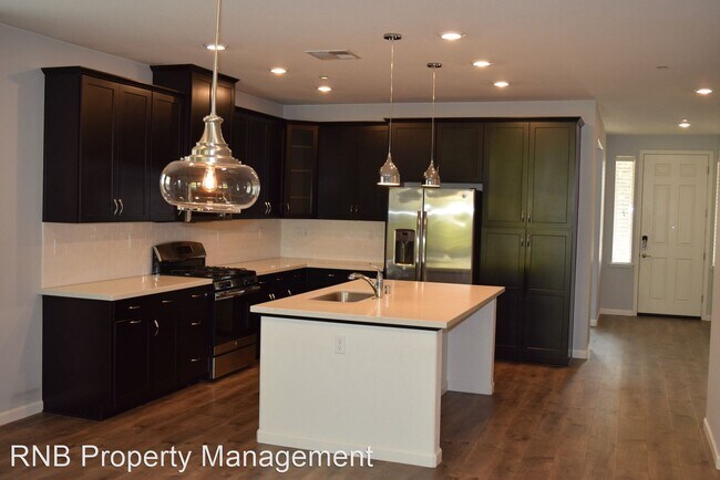 Foto del edificio - 3 br, 2 bath House - 7025 Sandwich Place