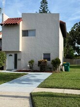 Building Photo - 1024 Ashley Ave