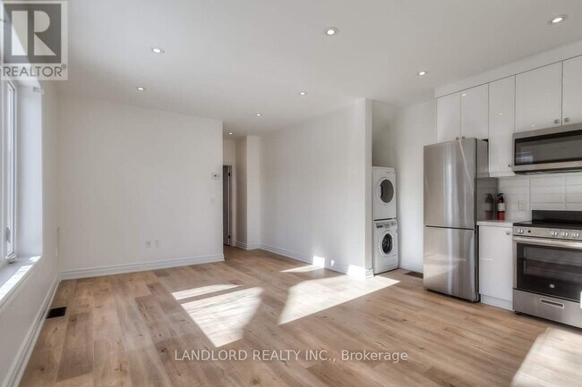 Photo du bâtiment - 429 Brock Ave