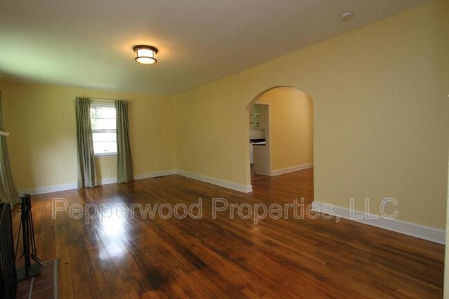 Foto del edificio - 111 Timothy St