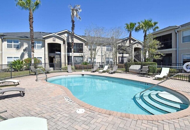 Building Photo - 2 br, 2 bath House - 170 Laterino Court #214