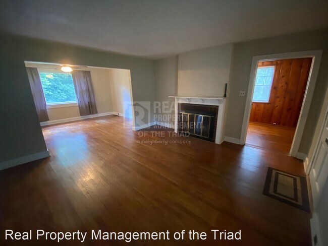 Foto del edificio - 2 br, 1 bath House - 3059 Luther Street