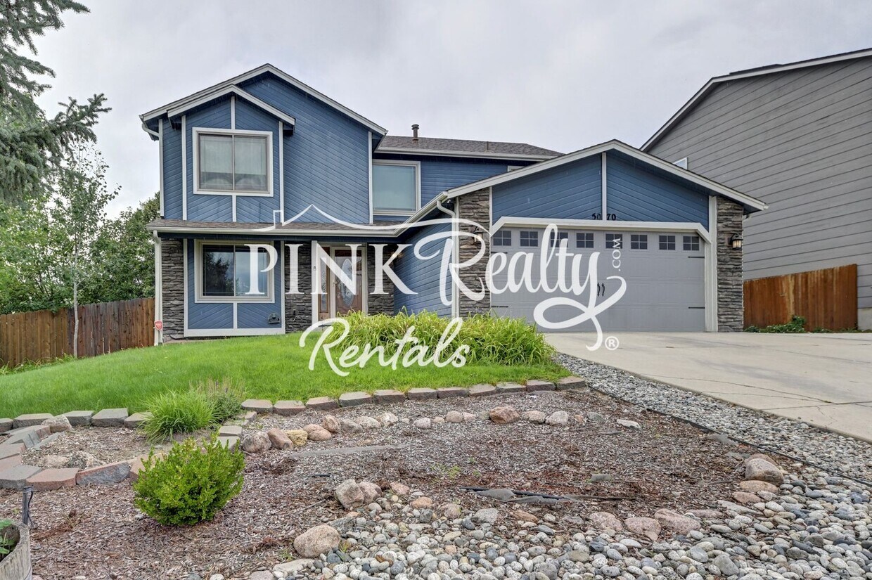Primary Photo - Beautiful 5 Bedroom Home in Security!