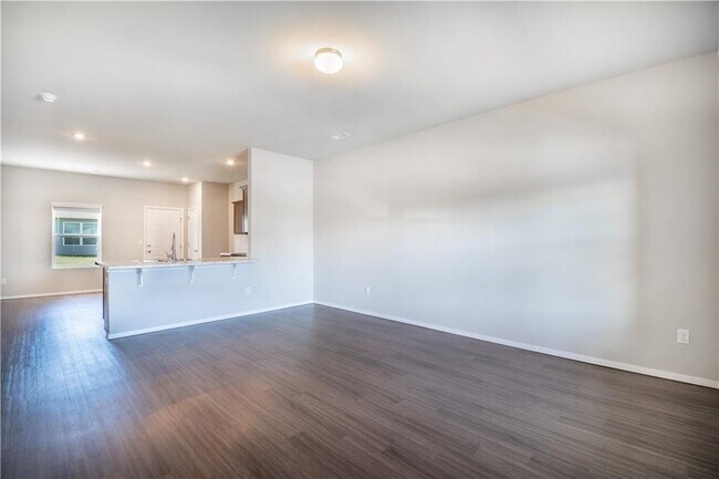 Foto del edificio - 1751 Eveningshade Ln