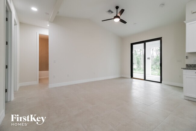 Building Photo - 711 Nimitz Blvd