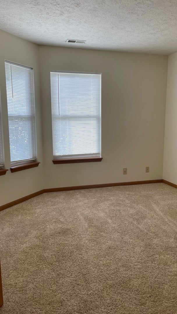 Foto del edificio - Saddlebrook Estates...3 Bedroom 2 Baths