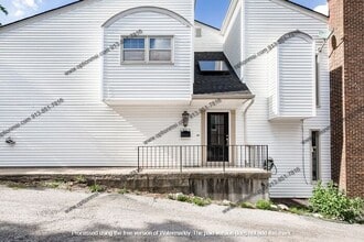 Building Photo - 4842 Belleview Ave