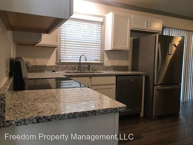 Foto del edificio - 3 br, 1.5 bath House - 513 Santa Fe
