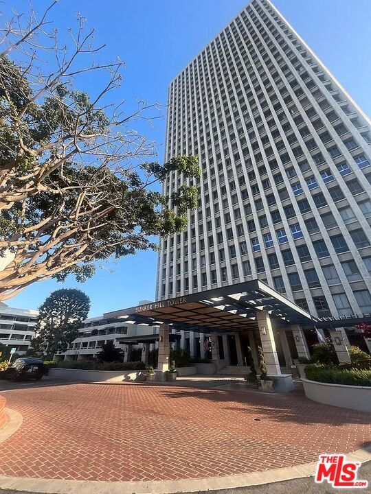 Foto del edificio - 800 W 1st St