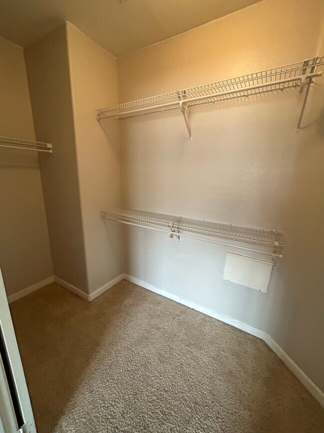 Foto del edificio - 7647 Mission Gorge Rd