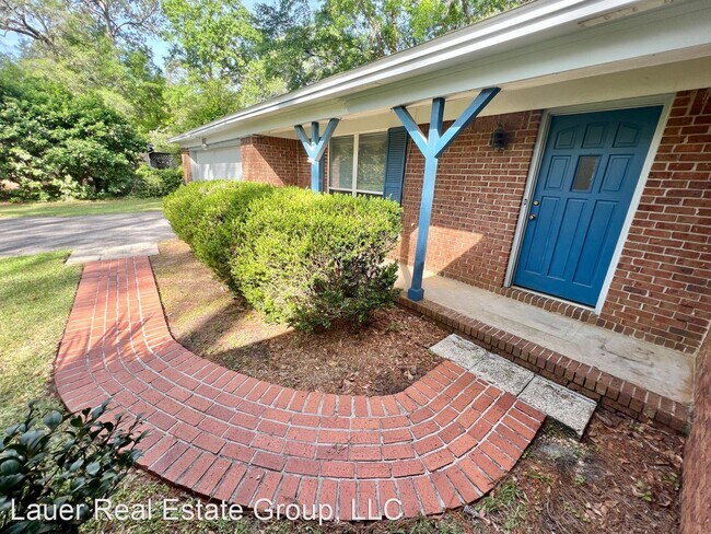 Building Photo - 3 br, 2 bath House - 3158 Corrib Dr