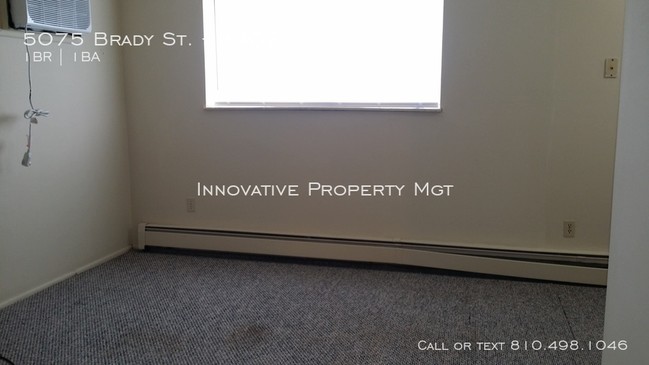 Foto del edificio - 5075 Brady St