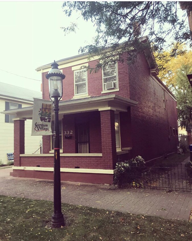 exterior - 332 N 2nd St