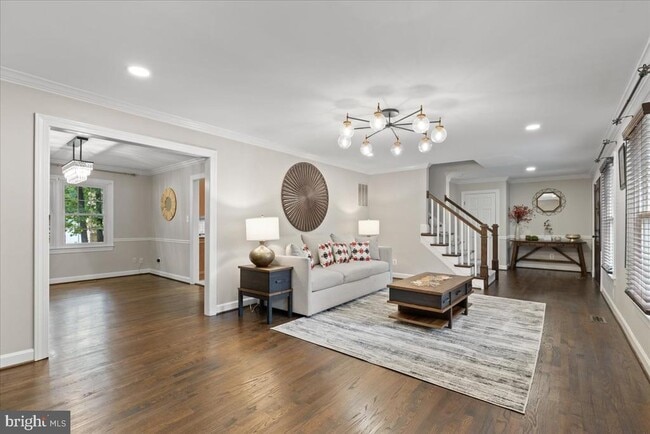 Foto del edificio - 9472 Lapstrake Ln