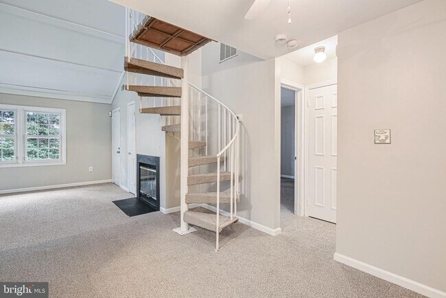 Foto del edificio - 13027 Shadyside Ln