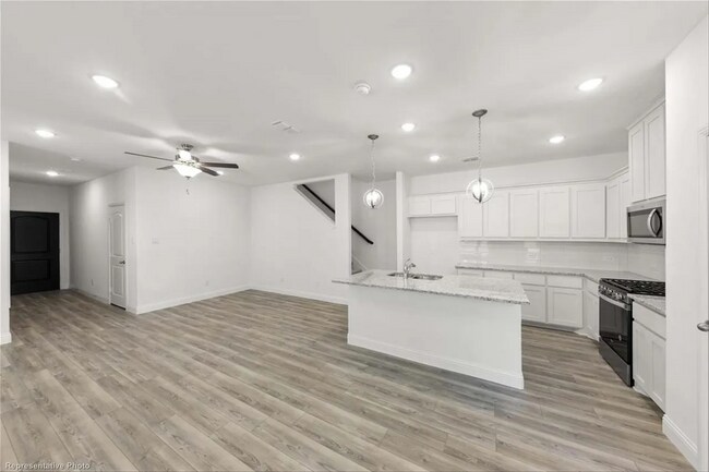 Foto del edificio - 217 Griffith Dr