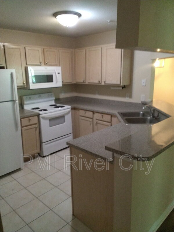 Foto del edificio - 7800 Point Meadows Dr