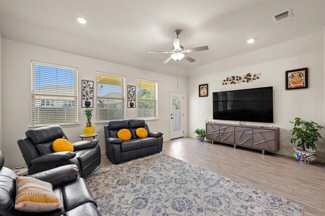 Building Photo - 1069 Pink Granite Blvd